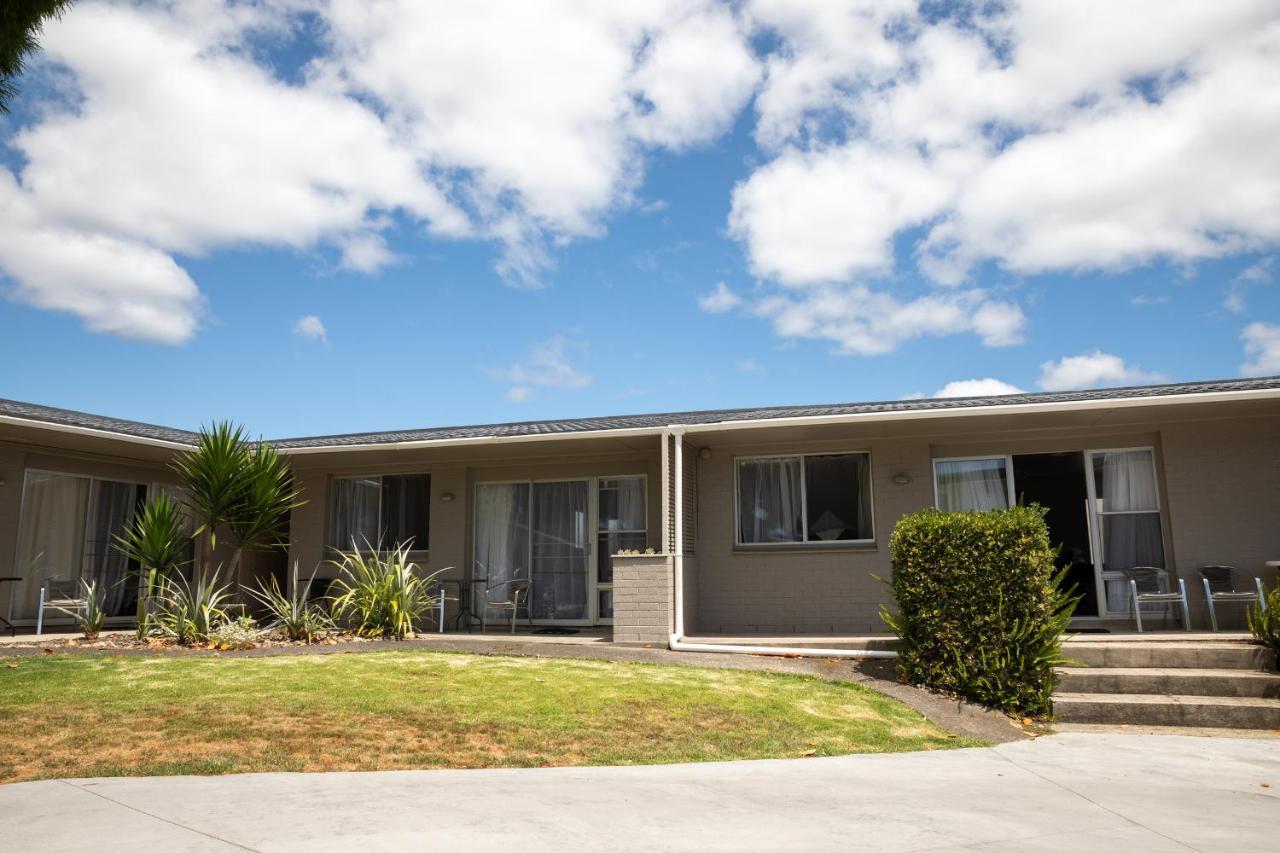 Peninsula Motel Whitianga Buitenkant foto