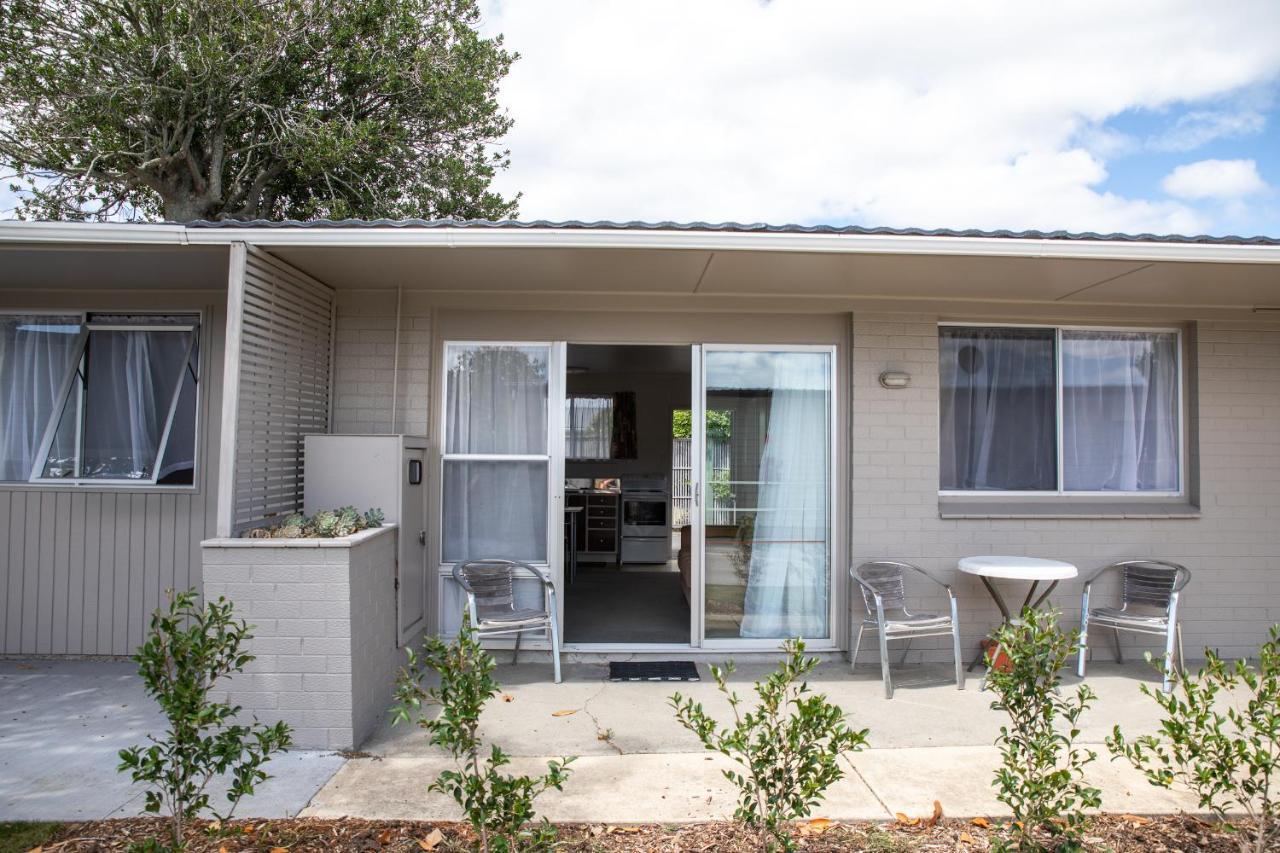 Peninsula Motel Whitianga Buitenkant foto