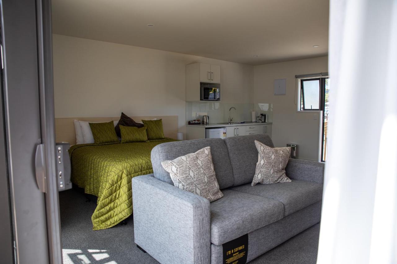 Peninsula Motel Whitianga Buitenkant foto