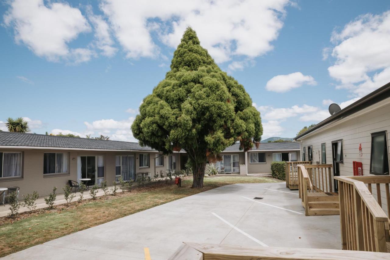Peninsula Motel Whitianga Buitenkant foto